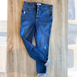 Size 28 madewell skinny jeans